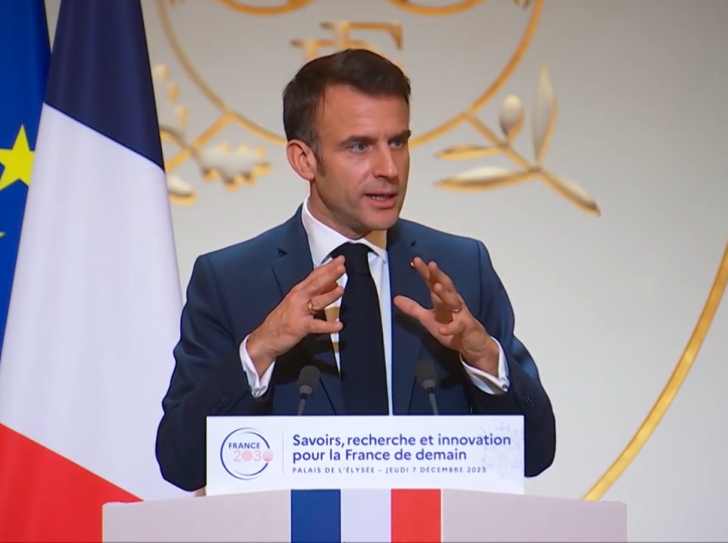 Emmanuel Macron présentant sa "vision pour l’avenir de la recherche française"